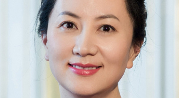 Przed grudniowym aresztowaniem w Kanadzie wiceprezes Huawei Meng Wanzhou szykowała się do odejścia z firmy i szukała innej pracy Fot. mat. Huawei Założyciel Huawei: wiceprezes Meng Wanzhou chciała odejść z firmy