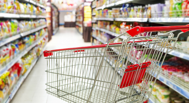 Za złamanie zakazu handlu w niedziele grozi kara od 1 tys. zł do 100 tys. zł (fot.shutterstock) 24 marca to już czwarta niedziela z rzędu bez handlu