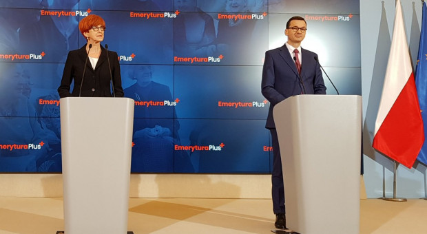 Emeryci i renciści mogą spać spokojnie - mówi minister Rafalska. (fot. Twitter/Kancelaria Premiera) Emerytura plus coraz bliżej. Wiemy, kiedy posłowie zajmą się projektem
