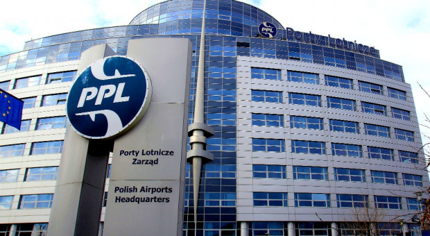 PP Porty Lotnicze nie zgadza się między innymi z zarzutami o złe traktowanie zakładowych związków zawodowych Echa sporu w PPL: Związkowcy zbierają w internecie pieniądze na obronę prawną