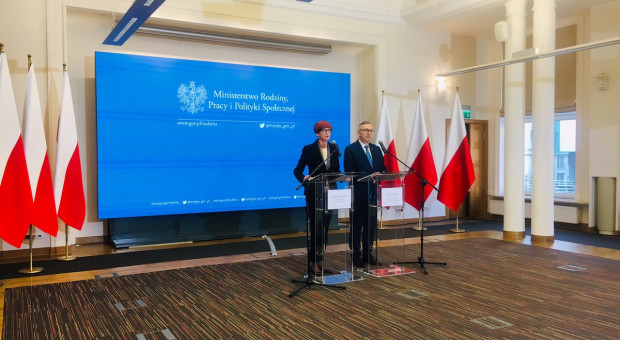 Resort pracy podał dane na temat bezrobocia w marcu 2019. (fot. Twitter/Ministerstwo Rodziny) W marcu mniej niż milion bezrobotnych. Resort pracy: sytuacja na rynku się poprawia