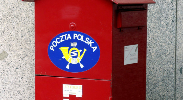 Pieniądze zebrane dzięki nowej karcie będą przeznaczone przede wszystkim na wsparcie dla osób potrzebujących. (fot. PTWP) Poczta Polska oddaje w ręce klientów narzędzie, które wspomoże Caritas