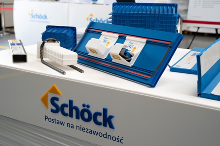 Elementy izolacyjne, które będą powstawać w zakładzie w Tychach. (fot. Schöck/materiały prasowe)
