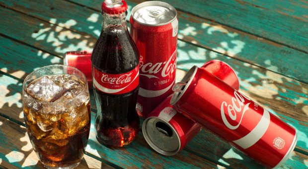 Coca-Cola planuje nowe inwestycje m.in. w zakładzie w Staniątkach (Małopolskie). (Fot. Shutterstock) Coca-Cola zapowiada nowe inwestycje w Polsce