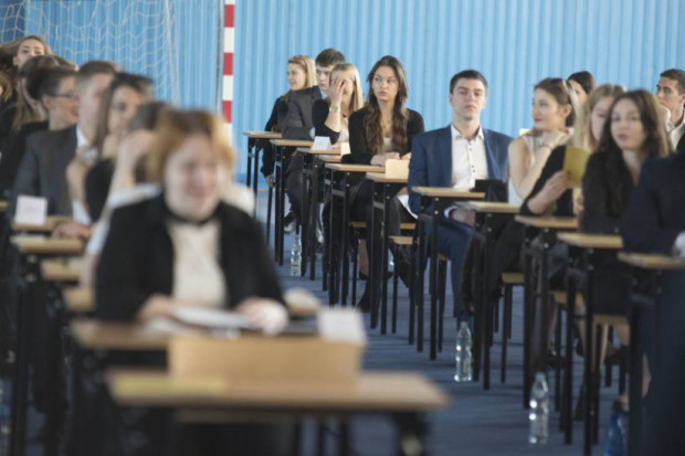 Czy zagraniczne uczelnie dyskryminują polskich maturzystów?