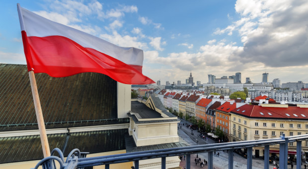 "Nasz kraj jest przeżarty korupcją" - komentował Dariusz Joński (Fot. Shutterstock) Powstaje mapa nepotyzmu i korupcji. "Nasz kraj jest przeżarty korupcją"
