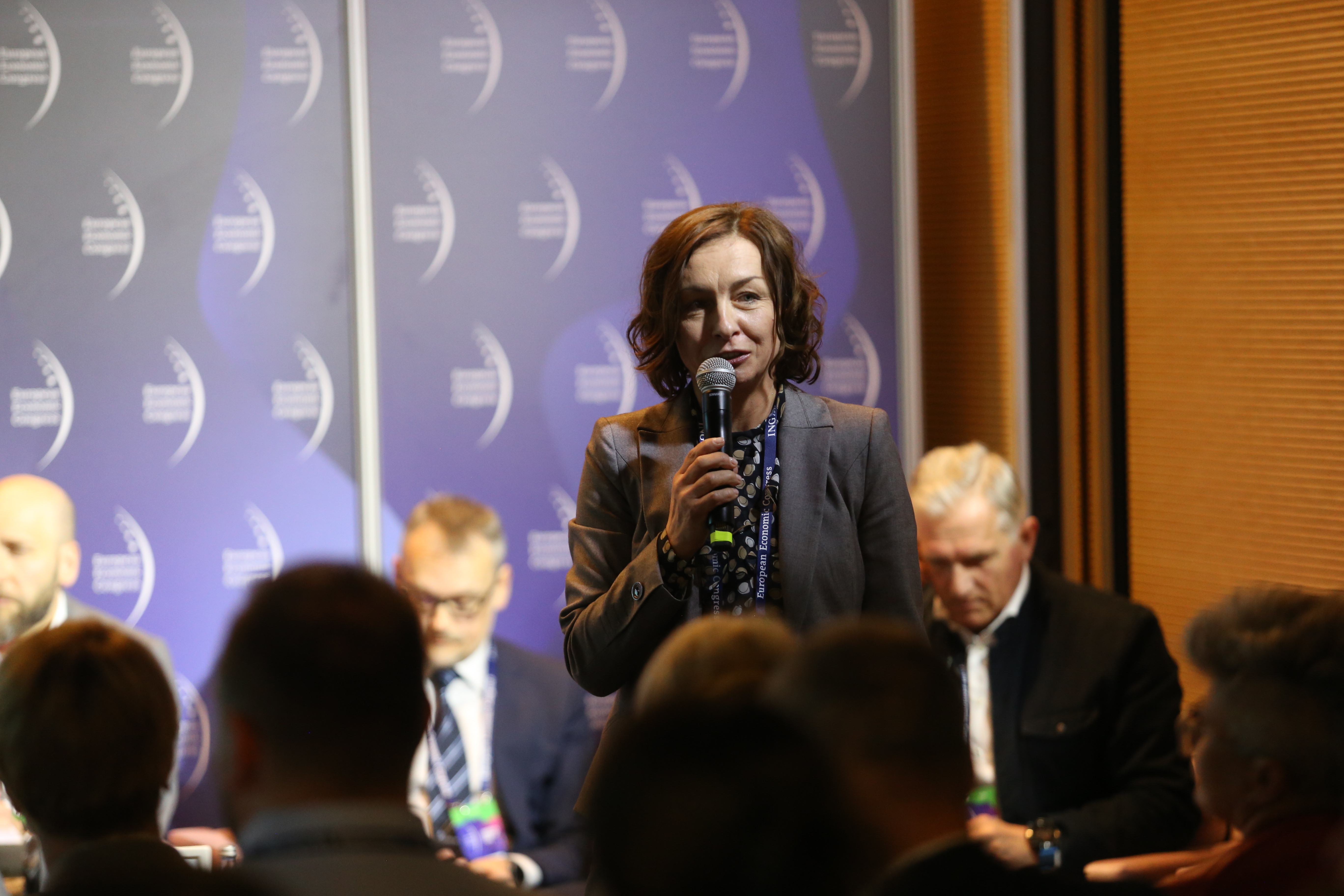 Debatę poprowadziła Iwona Suchomska, prezes Keystone Consulting (Fot. PTWP)