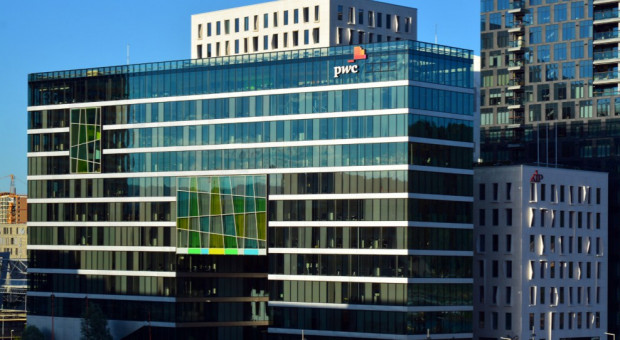 PwC w Polsce zatrudnia już ponad 4,7 tys. pracowników. (fot. Flickr/George Rex, lic. CC BY-SA 2.0) Rusza kampania rekrutacyjna PwC. Firma zaangażowała w projekt pracowników