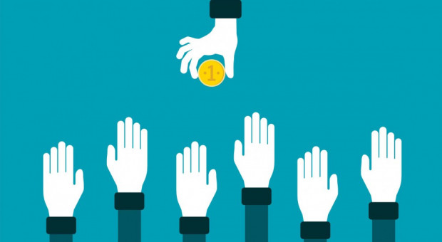 Przedstawiciele branży ochroniarskiej podkreślają, że płaca minimalna powinna rosnąć, jednak na poziomie nie wyższym niż 6,1 proc. (Fot. Shutterstock) Wyższa płaca minimalna w 2020 roku kłopotem dla małych i średnich firm