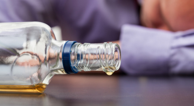 Zgodnie z obowiązującymi przepisami pracodawcy nie mogą samodzielnie prowadzić kontroli stanu trzeźwości pracowników (fot. Shutterstock.com) UODO: badanie pracowników alkomatem przez pracodawcę jest nielegalne