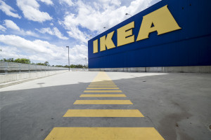 IKEA zdecydowała, co dalej z uchodźcami