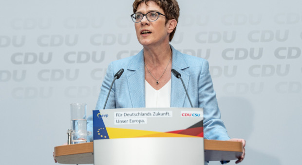 Annegret Kramp-Karrenbauer nowym ministrem obrony Niemiec