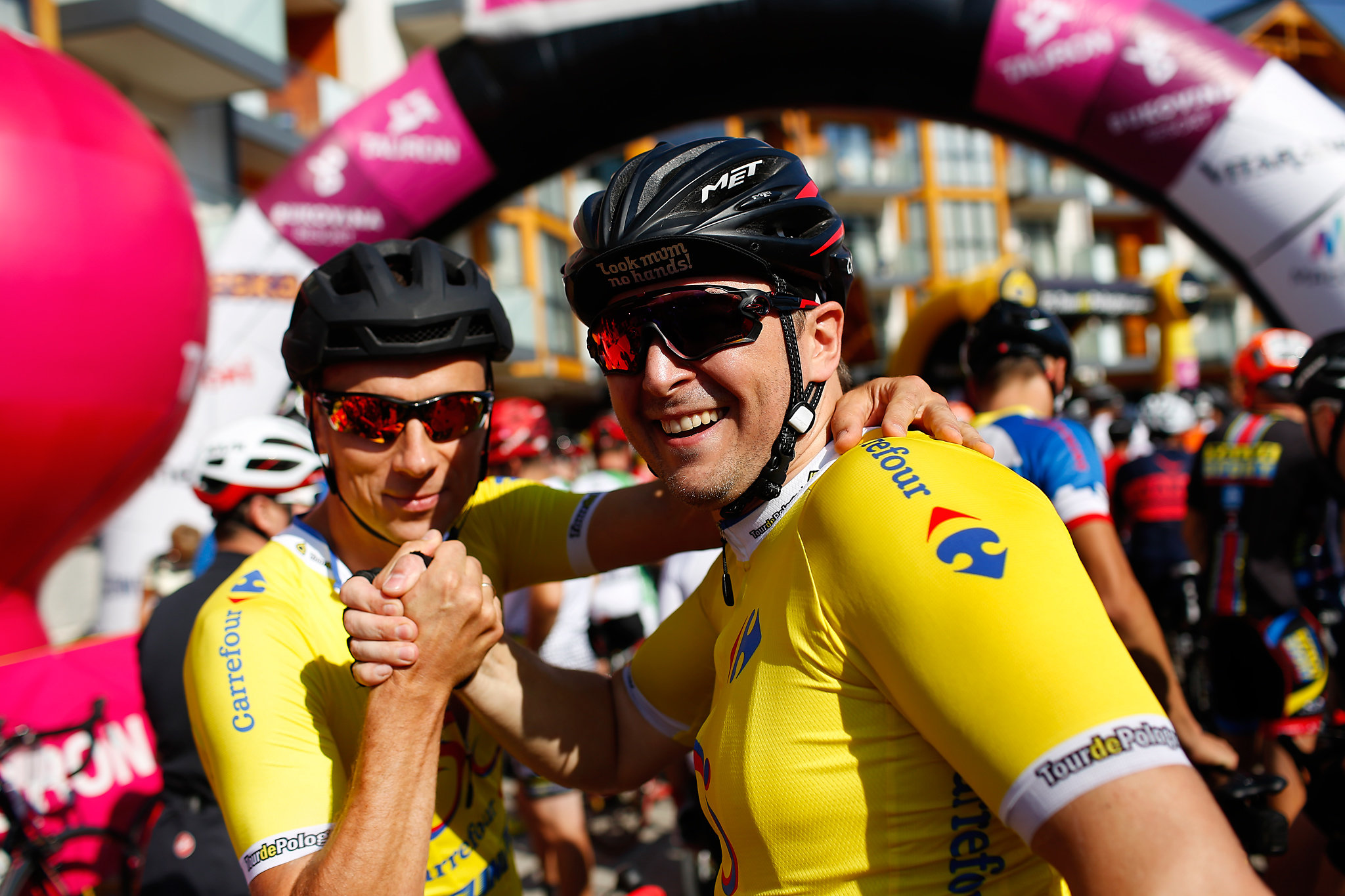Zawodnicy Carrefour Cycling Team (fot. materiały prasowe)