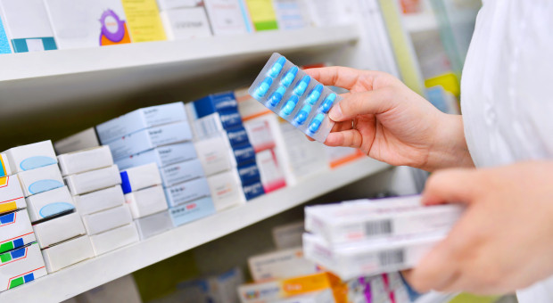 Cztery organizacje pracodawców, BCC, Konfederacja Lewiatan, ZPA PharmaNET i ZPP, wystosowały list otwarty do Prezesa Rady Ministrów oraz Ministra Zdrowia. (Fot. Shutterstock) Niewłaściwy wybór na szefa GIF doprowadzi do zapaści na rynku aptecznym