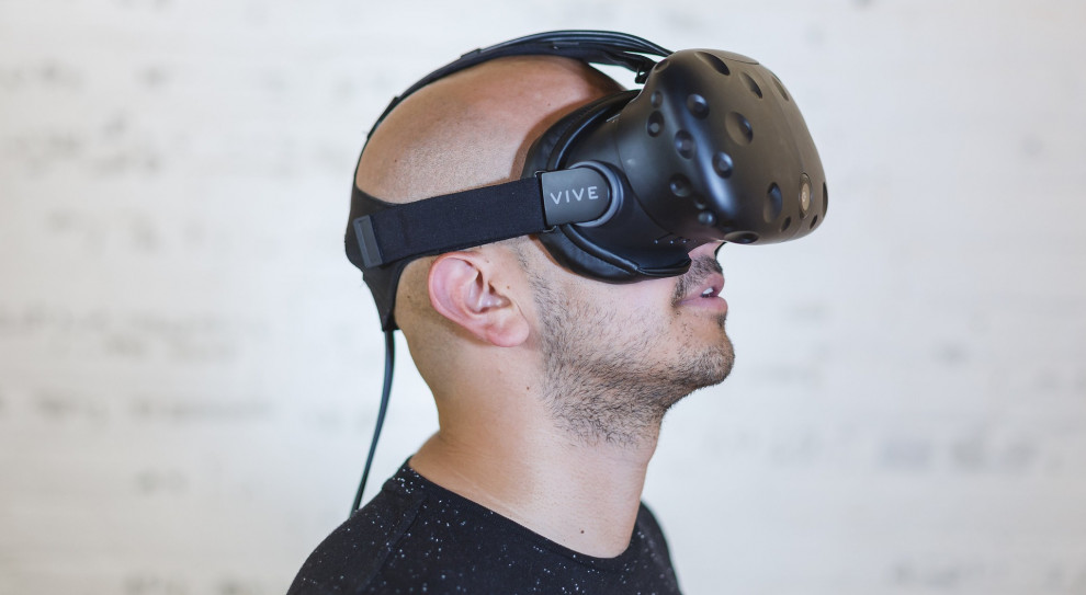 (fot. pixabay.com) VR i SI wkraczają w edukację, ćwiczenia głosu i przygotowanie się do wystąpień