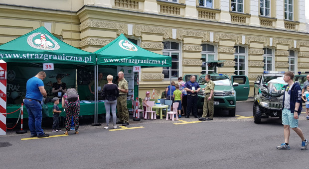 (fot. Straż Graniczna/twitter.com) MSWiA chce uprościć rekrutację do Straży Granicznej