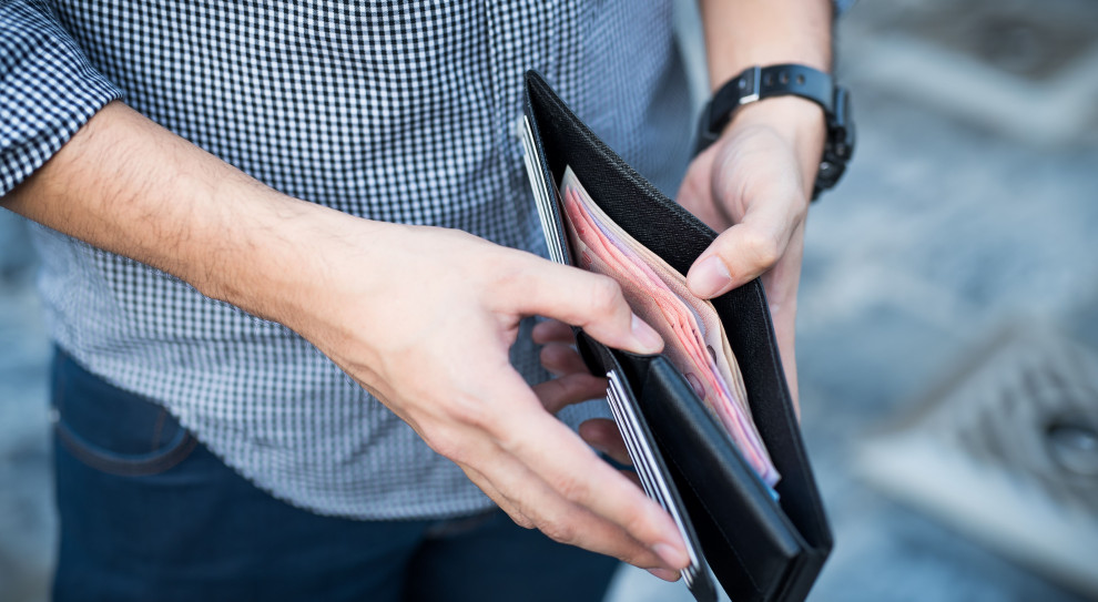 Stronie społeczne nie udało się wypracować wspólnego stanowiska w sprawie minimalnego wynagrodzenia (Fot. Shutterstock.com) Pensja minimalna w dalszym ciągu dzieli Radę Dialogu Społecznego