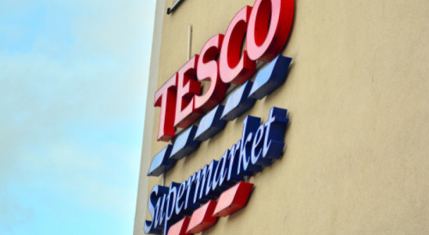 Przyczyną zwolnień są zamknięcia sklepów (fot.shutterstock) Zwolnienia grupowe w Tesco już się rozpoczęły