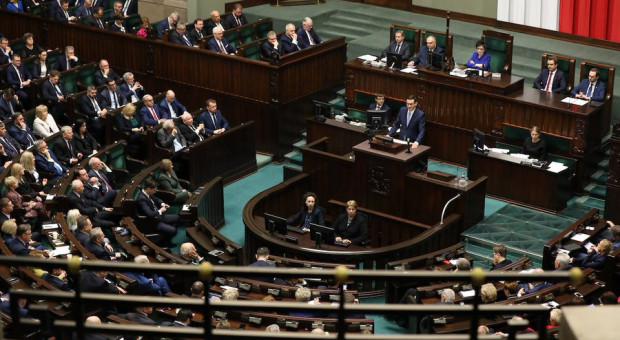 Expose premiera Mateusza Morawieckiego (fot. twitter.com/premierrp) Premier: Estoński CIT dla firm i uproszczenie prawa podatkowego dla przedsiębiorców
