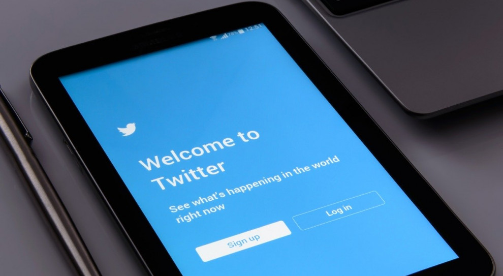 działania Twittera są podobne do wielu takich samych kroków, które od przełomu stycznia i lutego podejmują firmy w Azji (fot. archiwum) Twitter nakazał części pracowników pracę z domu