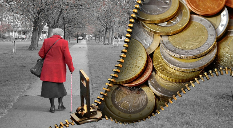 Plany MRPiPS zakładają, iż tzw. czternasta emerytura zostanie wypłacona w listopadzie 2021 r. (fot. pixabay.com) 13. i 14. emerytura mogą być niebezpieczne