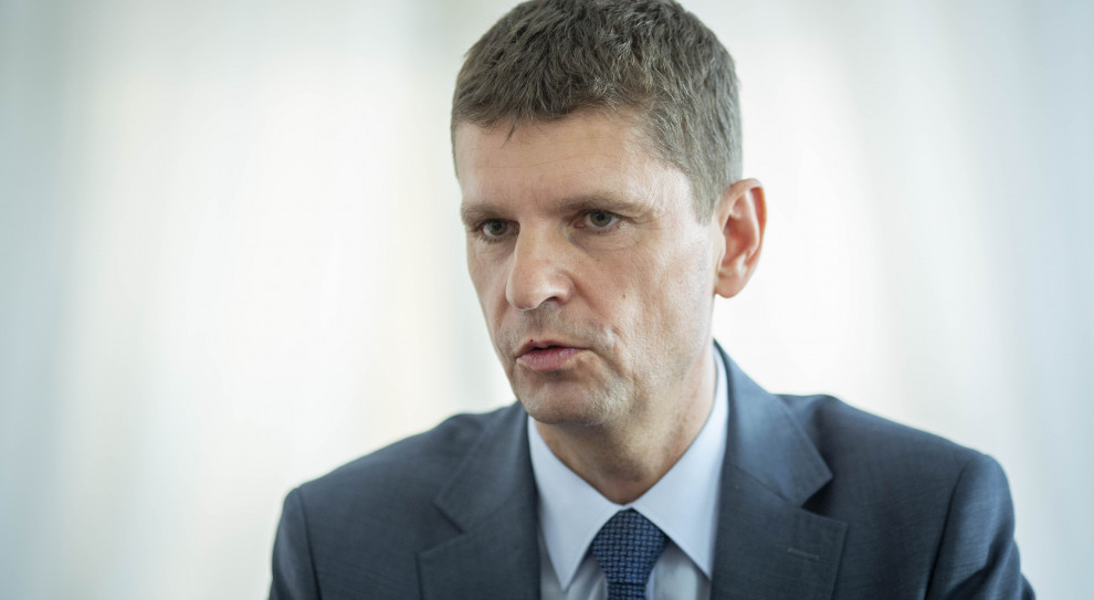 Podczas uroczystości minister Piontkowski przekonywał, że "z punktu widzenia państwa szkoła ma wychowywać uczniów na jak najlepszych obywateli, ale ma też przygotować ich do dorosłego życia i uzbroić w odpowiednią wiedzę oraz umiejętności". Minister edukacji wręczył wybitnym uczniom stypendia