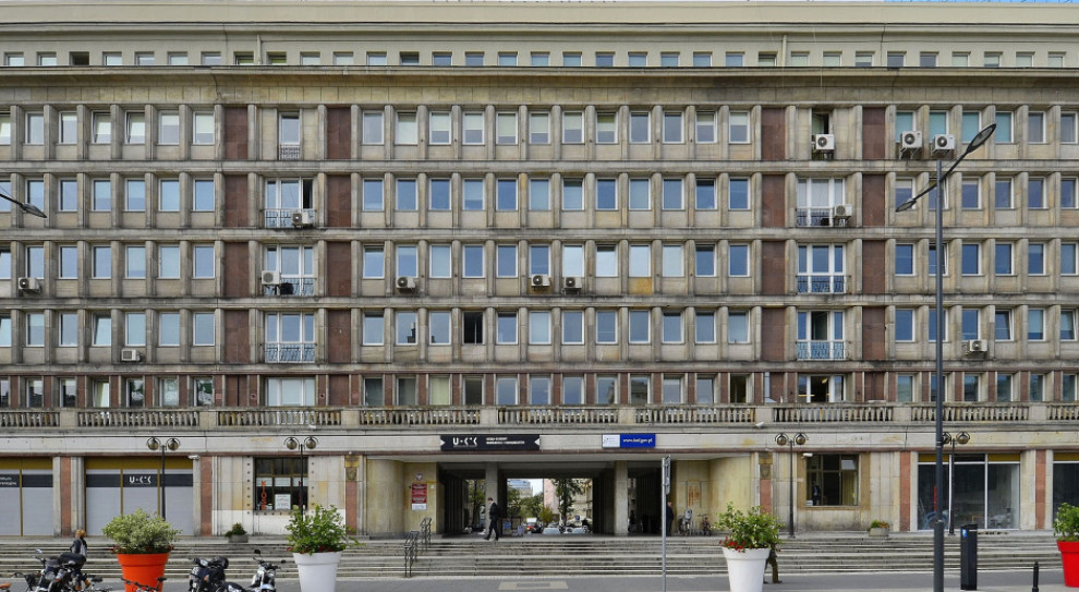 UOKiK od 18 stycznia 2015 r. może karać pieniężnie (do 2 mln zł) menedżerów, np. za kartele. (fot. wikimedia) Menedżerowie nie dostają kar finansowych