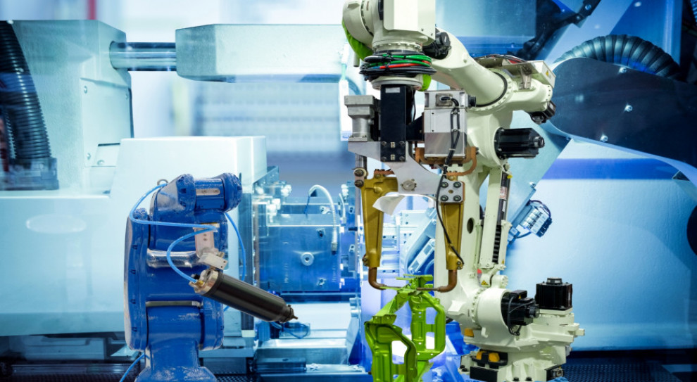 Różne stanowiska pracy pracy mają próg opłacalności wdrożenia robotów na różnej wysokości (Fot. Shutterstock.com) Polska staje się krajem postindustrialnym. Dlatego nie obejdziemy się już bez robotów