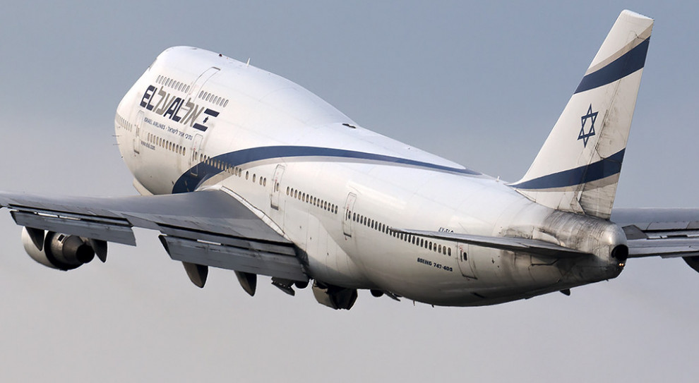 Samolot linii lotniczych Israel Airlines. (fot. Dmitry Terekhov/flickr.com/CC BY-SA 2.0) Israel Airlines zwolnią 1000 osób. Winny koronawirus