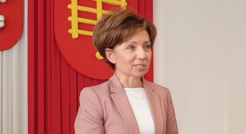Od 2020 "trzynastka" będzie już stałym dodatkiem dla blisko 10 milionów osób. (Fot. facebook) Maląg: pakiet Emerytura plus to ponad 20 mld w 2020 r.