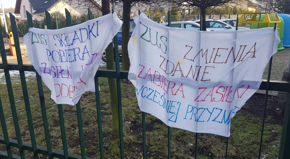 To nie pierwsza duża akcja kobiet skupionych wokół ruchu „Matki kontra ZUS”. Kobiety wyszły już na ulice 8 stycznia (fot. Ruch Społeczny Kobiety na DG kontra ZUS) Matki na działalności wyjdą na ulice. Będzie duży protest w Warszawie