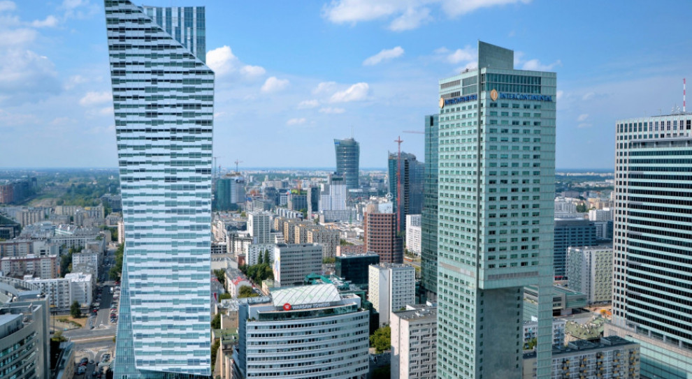W związku z epidemią koronawirusa w weekend pracowało kilka sztabów kryzysowych, także w organizacjach przedsiębiorców Fot. Shutterstock Koronawirus: Na dniach powstanie specustawa osłonowa dla przedsiębiorców