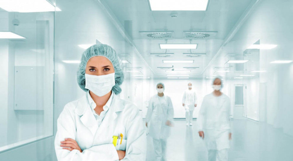 Potwierdzono koronawirusa u pracownika jednego z zakładów naukowych NIZP-PZH. (Fot. Shutterstock) Laboratorium NIZP-PZH zawiesza działanie. Pracownik zakładu naukowego z koronawirusem