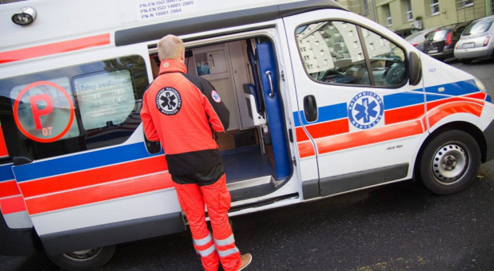 Ratownicy medyczni są na pierwszej linii, jeśli idzie o epidemię. (Fot. Archiwum) Nie dopuszczajmy do tego, żeby ratownicy kończyli wypaleni zawodowo