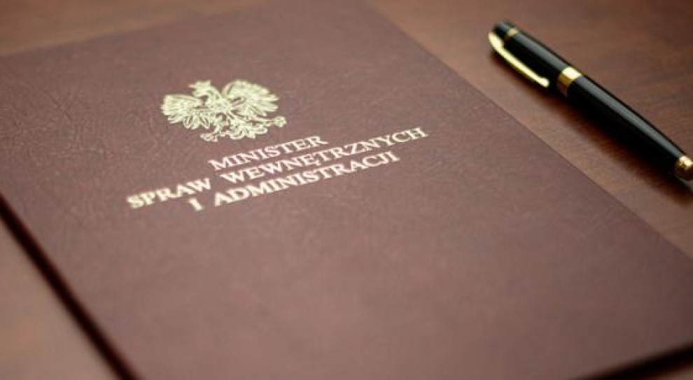 Część propozycji "Tarczy antykryzysowej" odnosi się do kwestii sądownictwa oraz służb podległych MSWiA. (Fot. Twitter) Nadzwyczajne przepisy ws. wymiaru sprawiedliwości i służb mundurowych