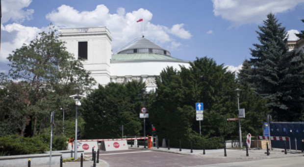 Chodzi o rządowy projekt ustawy o zmianie niektórych ustaw w związku z przeniesieniem środków z otwartych funduszy emerytalnych na indywidualne konta emerytalne (fot. Fotolia) Projekt ustawy o OFE w Sejmie