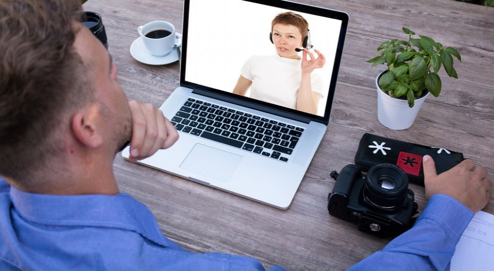 Egzamin dyplomowy online ma przebiegać według ściśle określonej instrukcji. (Fot. Pixabay) Na Politechnice Łódzkiej możliwa obrona prac dyplomowych online