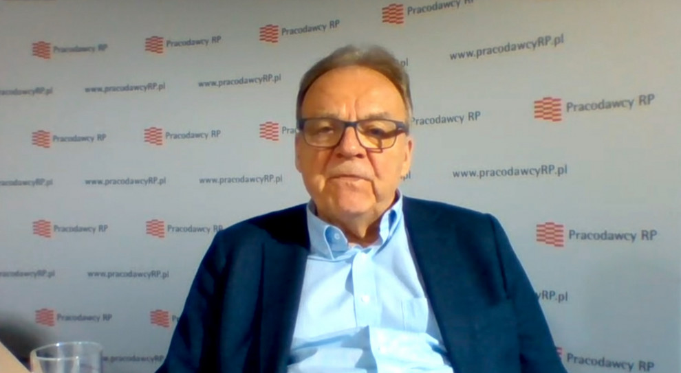 - Żądamy otoczenia, które jest jasne, proste i zrozumiałe, które nie jest pułapką zastawioną na przedsiębiorcę - mówi Andrzej Malinowski, prezydent Pracodawców RP. Rząd: stopniowo będziemy "rozmrażać" gospodarkę. Pracodawcy: ona musi być reanimowana