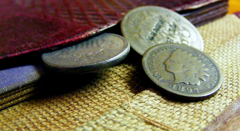 Zgodnie z danymi GUS, zatrudnienie w tym sektorze rok do roku wzrosło w marcu o 0,3 proc., a miesiąc do miesiąca spadło o 0,5 proc. (fot. pixabay) ING: duży spadek dynamiki zatrudnienia, mały wynagrodzeń