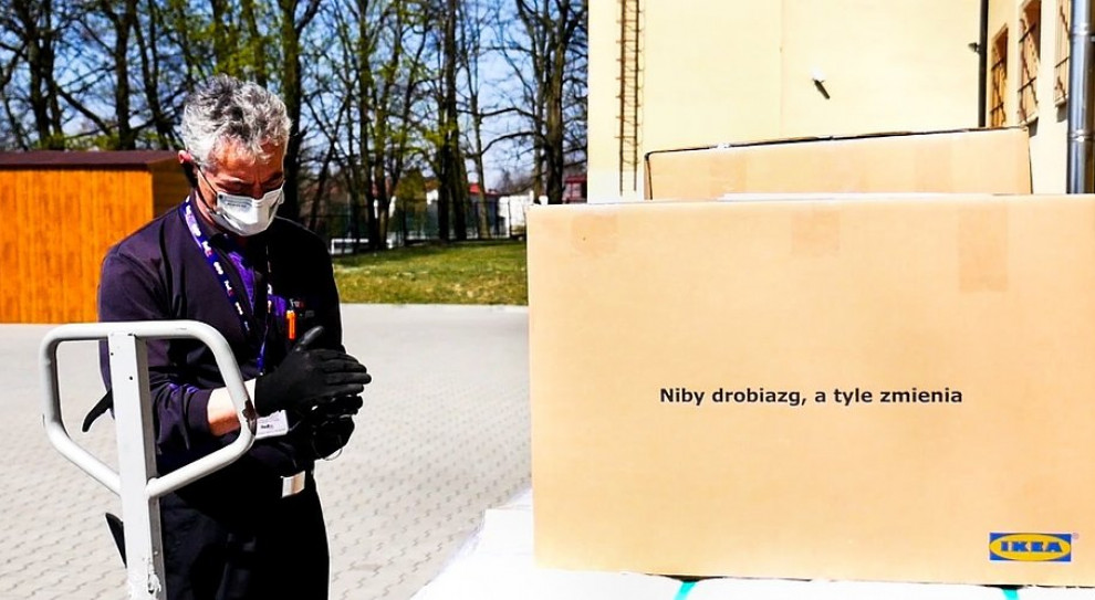 Do inicjatywy przyłączyły się firmy, z którymi Ikea współpracuje w ramach Skandynawsko-Polskiej Izby Gospodarczej (fot. mat. pras.) Ikea wspiera gminne centra kwarantanny
