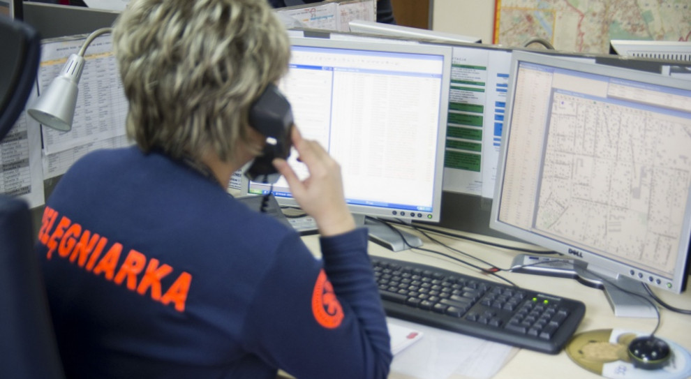 Pielęgniarki podnoszą, że ograniczenia wolności pracy mogą zostać wprowadzone w stanach nadzwyczajnych jedynie w drodze ustawy (fot. P. Waniorek / PTWP) Rzecznik Praw Obywatelskich interweniuje w sprawie pielęgniarek. Zapisy „Tarczy” naruszają Konstytucje?