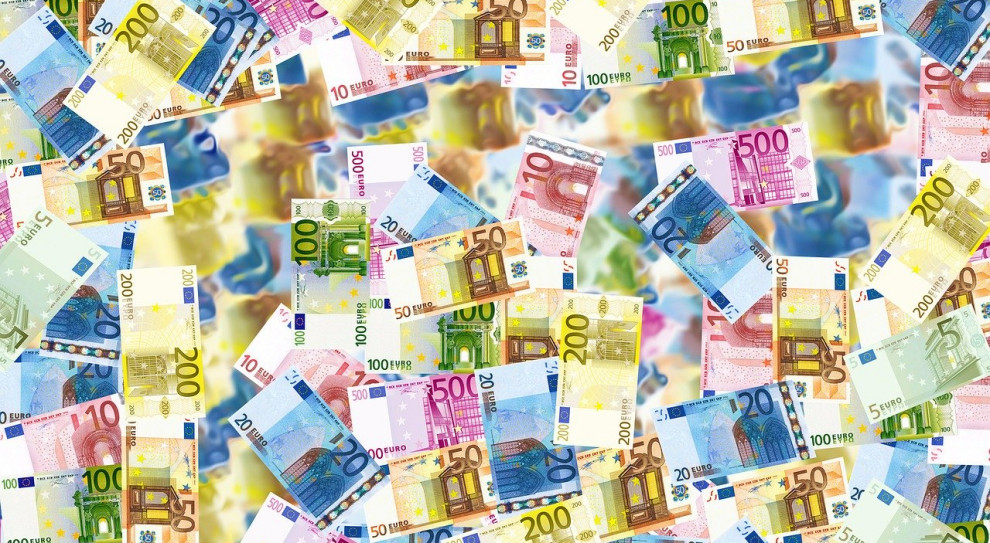 Plan pomocy zatwierdzony przez rząd Irlandii jest warty 6,5 mld euro. (Fot. Pixabay) Rząd Irlandii ratuje miejsca pracy. Pakiet pomocy warty 6,5 mld euro