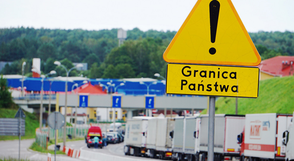 Zwolnienie z kwarantanny dotyczy osób przekraczających granicę Polski stanowiącą granicę wewnętrzną UE, tj. z Niemcami, Czechami, Słowacją i Litwą oraz ze Szwecją i Danią (Fot. PTWP) Nowe zasady kierowania pracowników na kwarantannę
