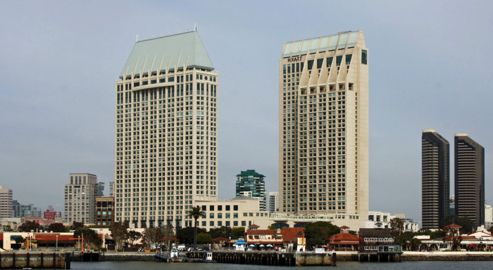 Manchester Grand Hyatt San Diego, jeden z największych hoteli Hyatta (fot. Bernard Gagnon/Wikipedia/CC BY-SA 3.0) Hyatt zwolni 1300 osób przez koronawirusa