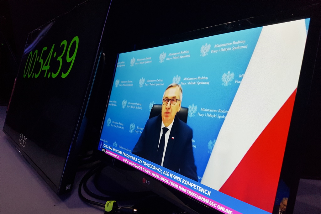 Jednym z uczestników debaty Rynek pracy - sztuka adaptacji był wiceminister pracy Stanisław Szwed. Fot. PTWP