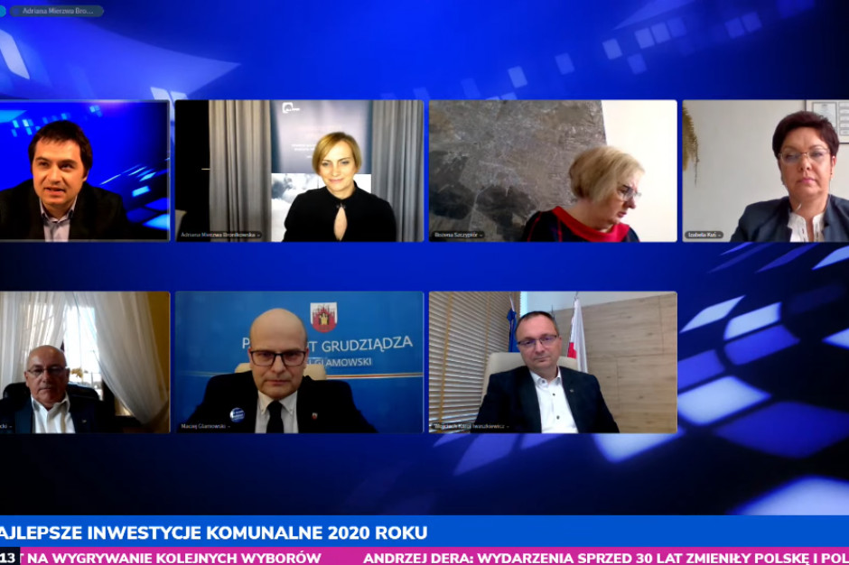 Uczestnicy sesji "Przyszłość samorządu w Polsce – gospodarka i inwestycje"