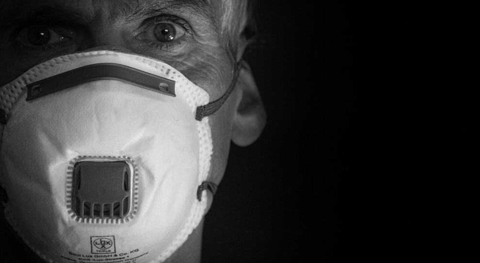 W Katalonii z powodu epidemii od marca konieczne było odwołanie lub przełożenie 70 tys. operacji. (Fot. Pixabay) W Hiszpanii na Covid-19 zmarło 63 pracowników służby zdrowia