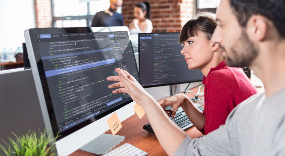 Avenga planuje powiększyć zespół o 300 specjalistów (fot. shutterstock) Avenga rekrutuje. Zatrudni 300 specjalistów IT