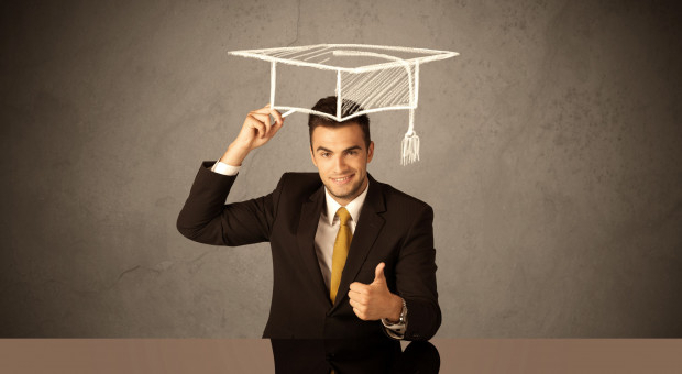 Najlepsze studia magisterskie z finansów na świecie. Jest ranking (fot. shutterstock) Ranking Financial Times: Oto najlepsze studia magisterskie z finansów na świecie