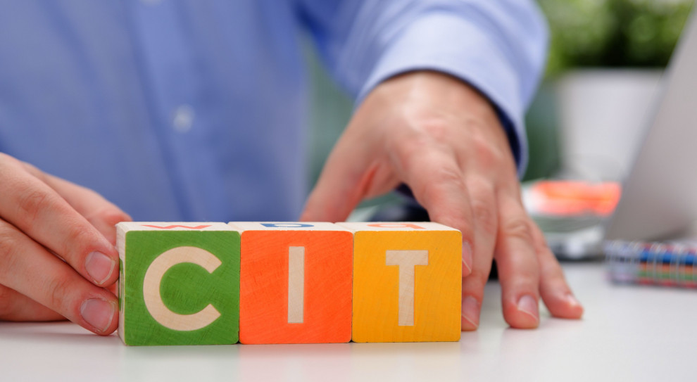 Zwolnienie z CIT obejmie 97 proc. spółek (fot. shutterstock) Firmy o obrotach do 50 mln zł nie będą musiały płacić CIT
